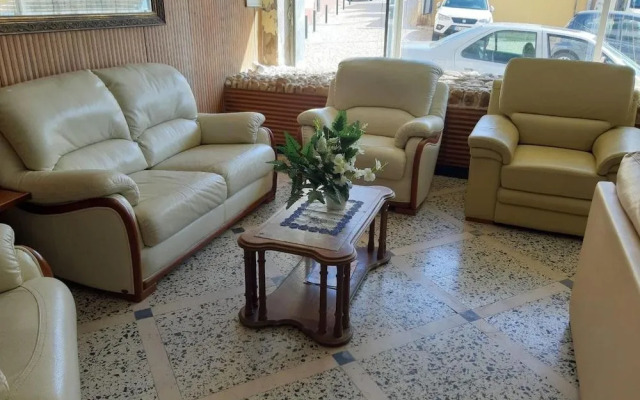 Residencial Miradoiro Guest House