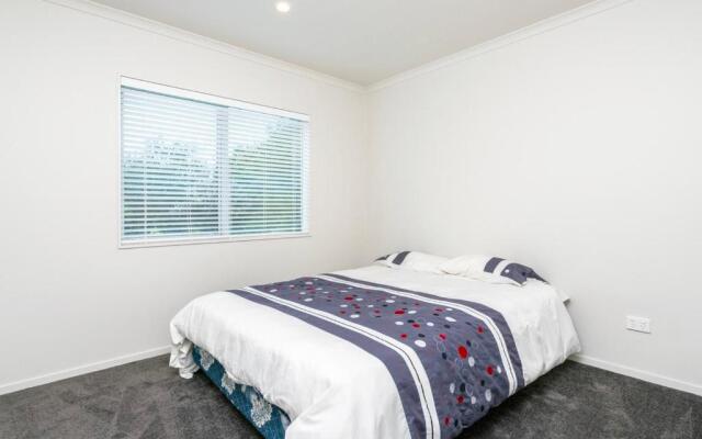 Millies Place - Mangawhai Holiday Home