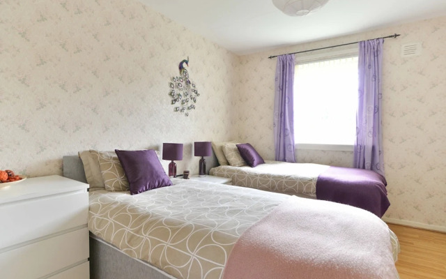 Moir Drive Apartments