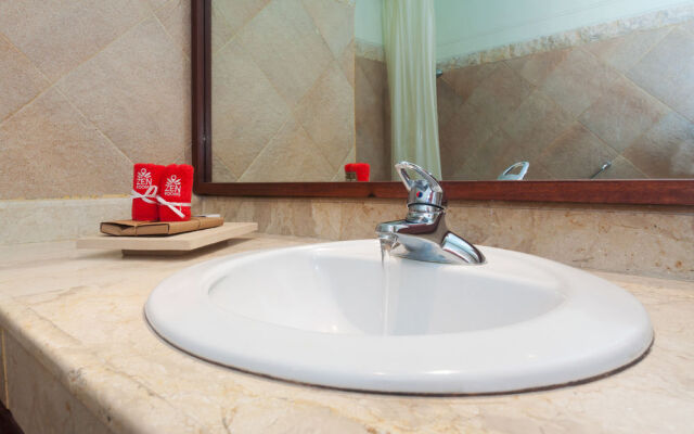 ZEN Rooms By Pass Sanur 7