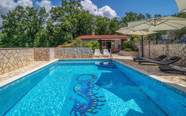 Amazing Home in Jadranovo With Wifi and 2 Bedrooms