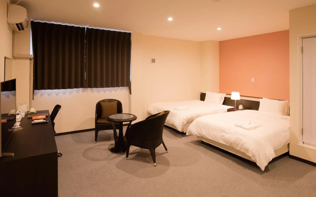 Crown Hotel Okinawa Annex – Guest Rooms – Okinawa