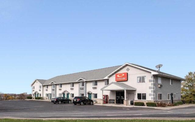 Econo Lodge Inn & Suites Farmington
