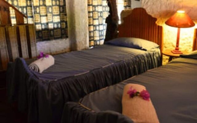 Nyangombe Safari Lodge