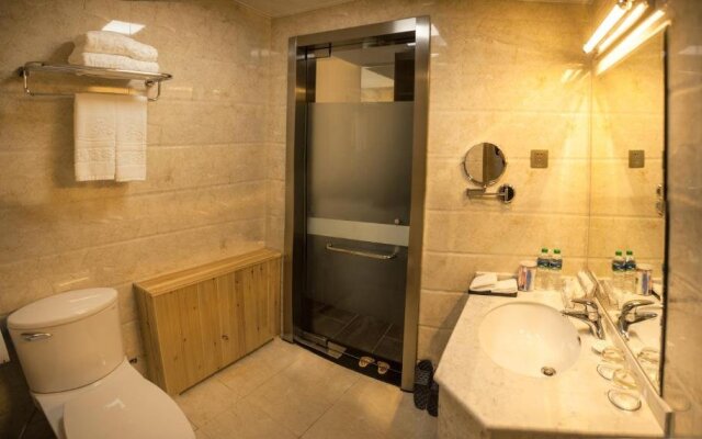 Shengyi Business Hotel