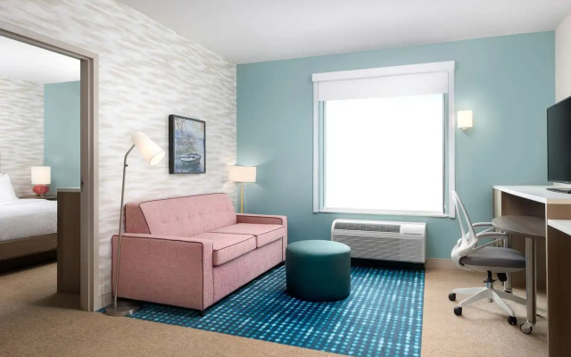 Home2 Suites by Hilton Boston Franklin