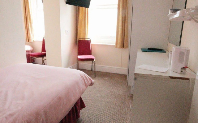 Marine Parade Hotel