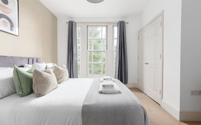 Sublime Flat in Hackney