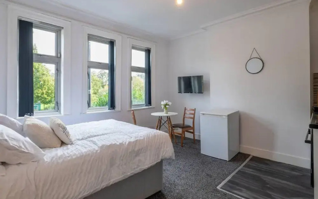 Charming 1-bed Studio9 in Coventry