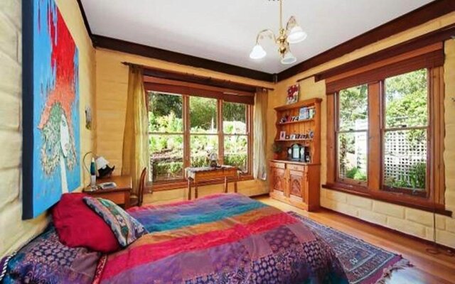 Curdie River Retreat