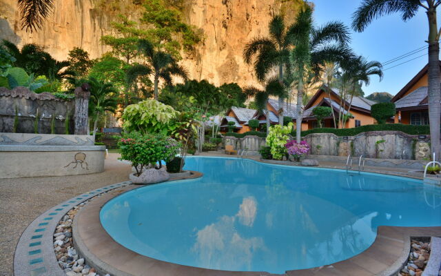 Diamond Cave Resort