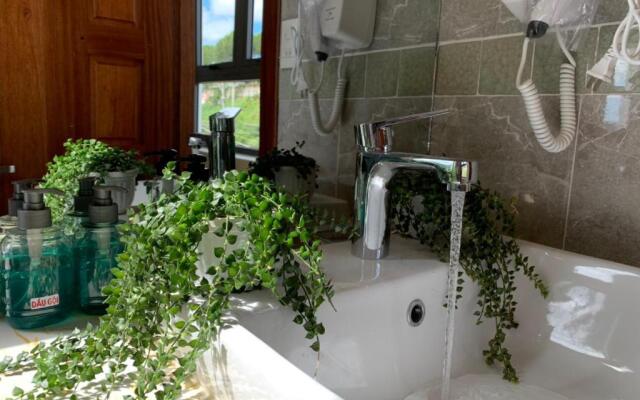 Garden View Villa Đà Lạt - 8 Rooms