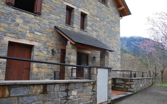 PirineosNature Petfriendly Apartments