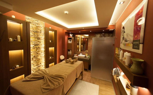 Amira Boutique Hotel