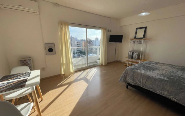 Bright Retreat Modern Temporary Rental in Caballito