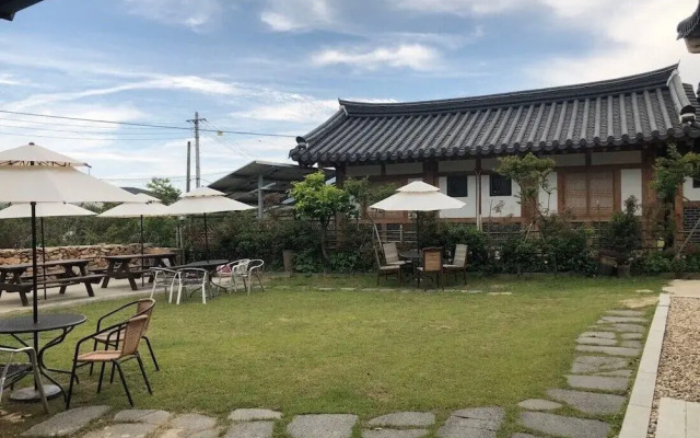 Suncheon Moonlight Love Hanok Pension