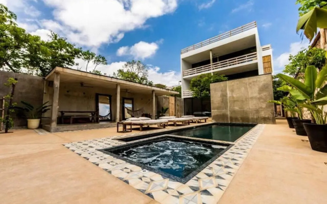 Elegant 2-br Flat Near Downtown Tulum Area