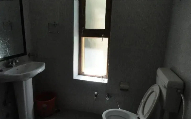 Jamspal Guest House