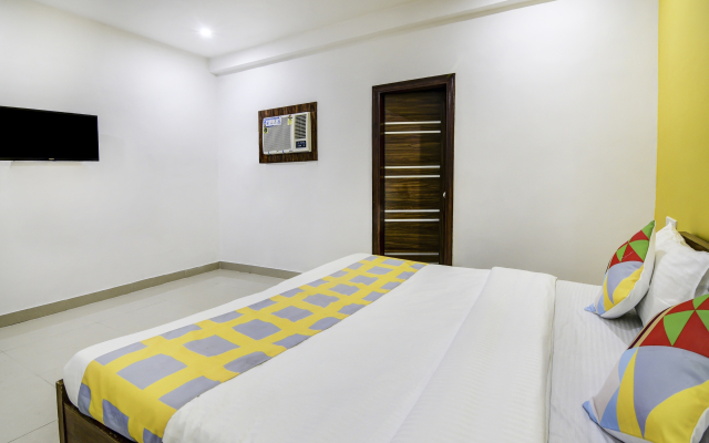 Oyo 81017 Collection O Elegant Stay