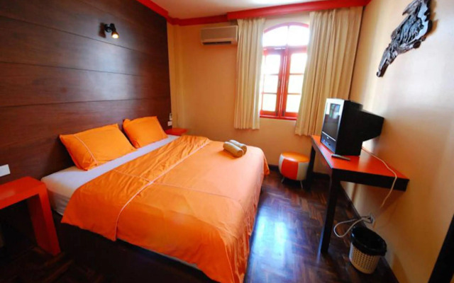 The Palm Delight Lodge
