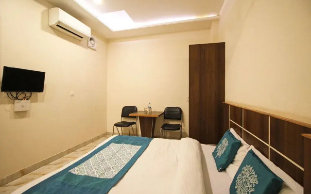 OYO 7209 Hotel Rama Palace