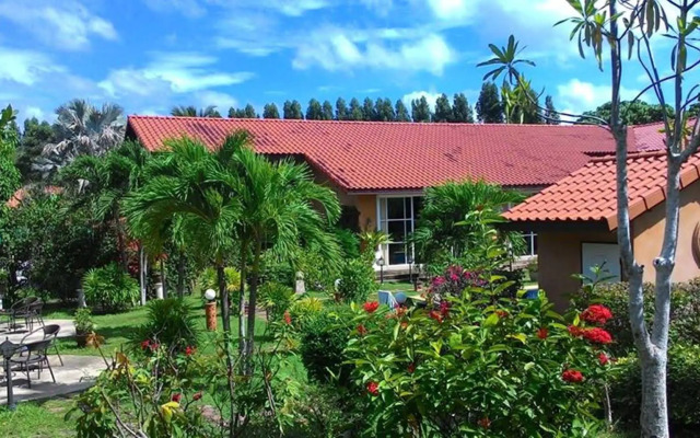 Pictory Garden Resort