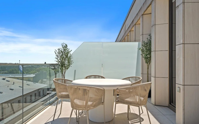 Voya Residence Zenit Royal - Luxury Apart Hotel with Rooftop Views & Concierge