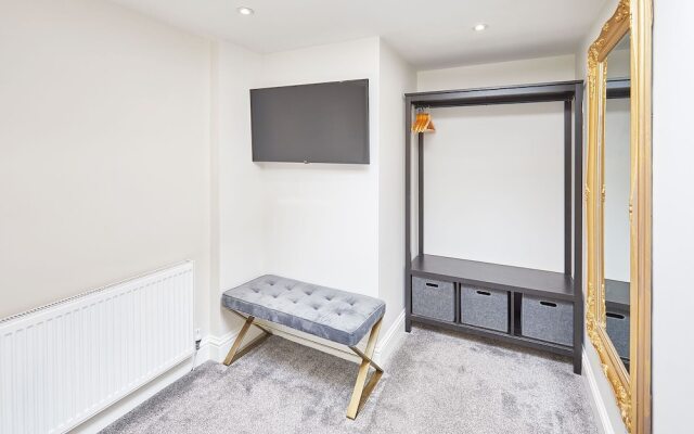 Host Stay The Milton