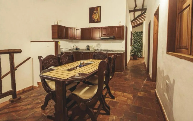 Kasazha- Casa entera en Barichara 3 habitaciones.