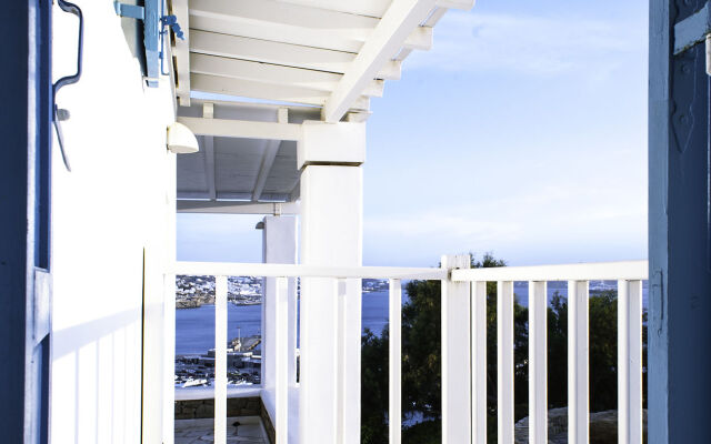 Adikri Villas & Suites