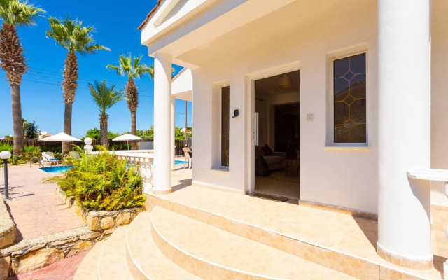 Queens Paradise-Villa Vasilia