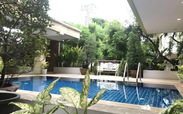 Suites 31 Sukhumvit