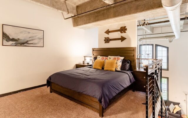 Cozy Atlantic Station Midtown Loft