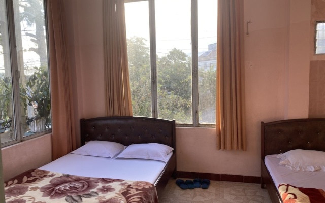 Thu Tam Hotel – Guest Rooms – Da Lat