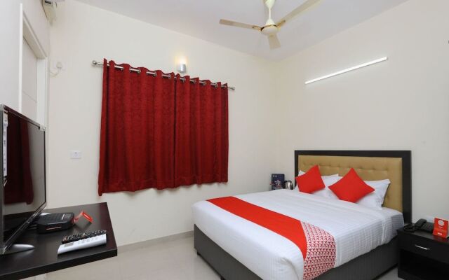 OYO 13917 Daniel's Silver Oak serviced apartments