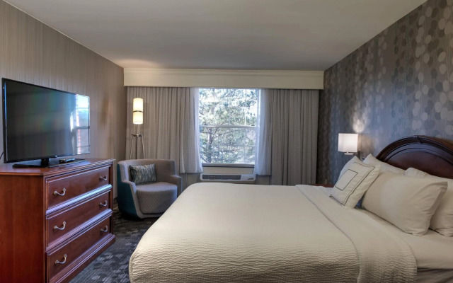 Courtyard by Marriott Chapel Hill