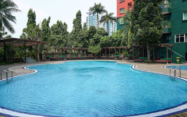 Elegant and Homey 1BR Nuansa Hijau Apartment Pondok Indah
