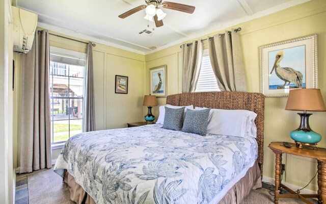 Pet-friendly Surfside Beach Home w/ Deck & Grill