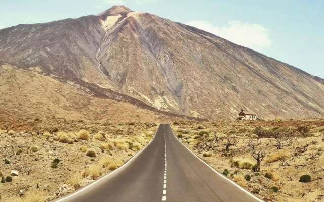 Oasis Penthouse in Santa Cruz by Edén Rentals