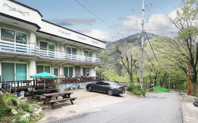 Osaek Jangjang Pension