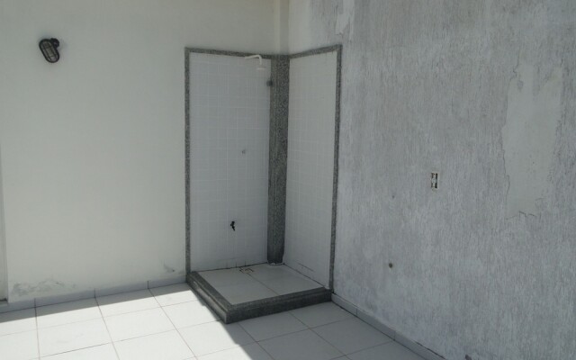Linda Cobertura Duplex Renovada e Ampla