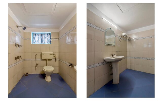 Hotel Shivaal`s Residency
