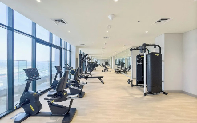 Silkhaus Azizi Riviera