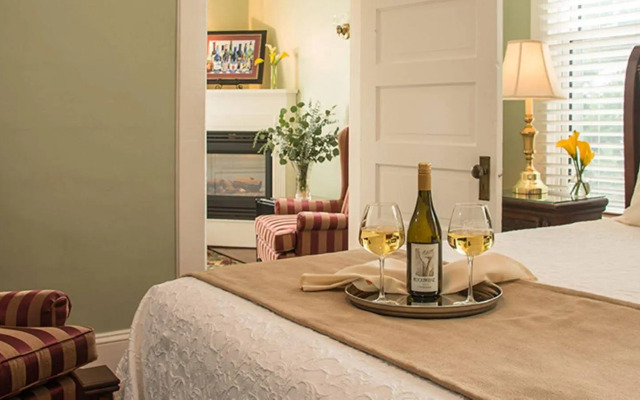 Steeles Tavern Manor