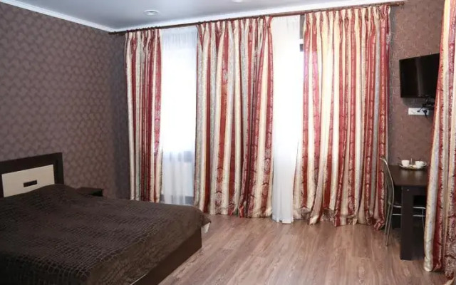 DIAMOND Hotel