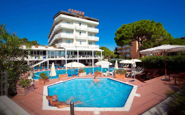 Hotel Garden Sea
