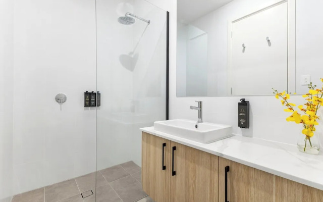 Stafford St Apartments by Urban Rest