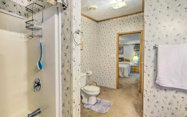 Bright Steinhatchee Home: Proximity to Ocean!