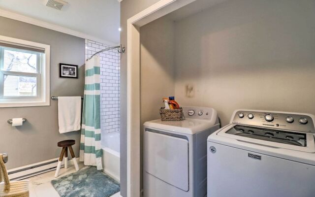 Family-friendly Poconos Home w/ Community Pool!