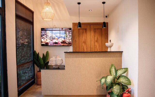 Villaqua Boutique Hotel